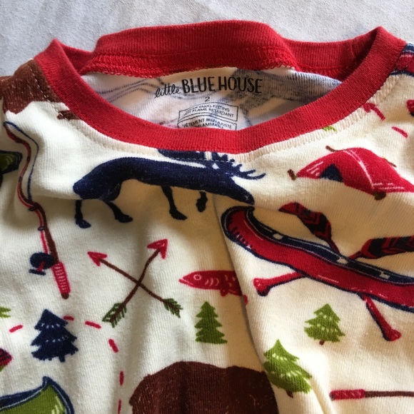 2T pyjamas (Little Blue House) - Picture 2 of 4